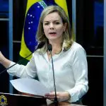 gleisi lula mídia