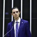Deputado Amom Mandel propõe CPI para investigar subordinados de Flávio Dino por relação com criminosos | Foto: Zeca Ribeiro / Câmara dos Deputados