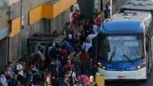 A prefeitura de São Paulo entrou com ação no Tribunal de Justiça do Trabalho para tentar impedir a greve de motoristas dos ônibus municipais da capital paulista, marcada para sexta-feira 1º | Foto: Fernando Frazão/Agência Brasil
