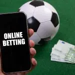 O mercado de apostas esportivas, ou bets, foi permitido em 2018 no Brasil | Foto: Marco Verch