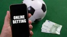 O mercado de apostas esportivas, ou bets, foi permitido em 2018 no Brasil | Foto: Marco Verch