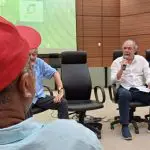recursos Amazônia restauração reflorestamento | O presidente do BNDES, Aloizio Mercadante, se reuniu, em outubro, com integrantes do Movimento dos Trabalhadores Rurais sem Terra (MST), em Belém (PA), sede da COP30 | Foto: Divulgação/MST