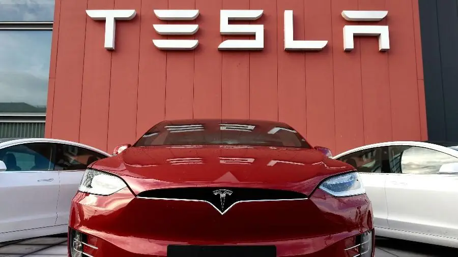Greve Tesla Suécia; china