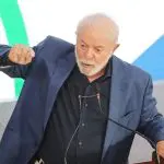 Guzzo | O presidente Lula, durante a cerimônia de sanção ao projeto de lei n° 3023/2022, que define pensão para filhos de pessoas com hanseníase submetidas compulsoriamente a isolamento ou internação, que aconteceu em Brasília, Distrito Federal - 21/11/2023 | Foto: Wallace Martins/FuturaPress/Estadão Conteúdo