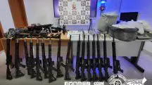 Paraisópólis | De acordo com a Secretaria da Segurança Pública (SSP), o 'arsenal de guerra' estava escondido dentro de um carro blindado | Foto: Divulgação/Polícia Militar de São Paulo