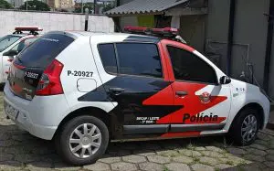 Polícia autores Bar Brahma