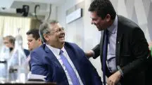 Dino e Moro | Flávio Dino e Sergio Moro trocam risadas no Senado | Foto: Reprodução/Agência Senado