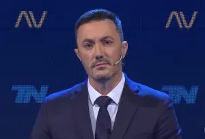 milei Luis Petri defesa