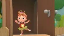 Em desenho da Netflix, pais gays aprovam filho vestido de bailarina | Menino se veste de bailarina e dança para os pais homossexuais em desenho | Foto: Reprodução/Netflix