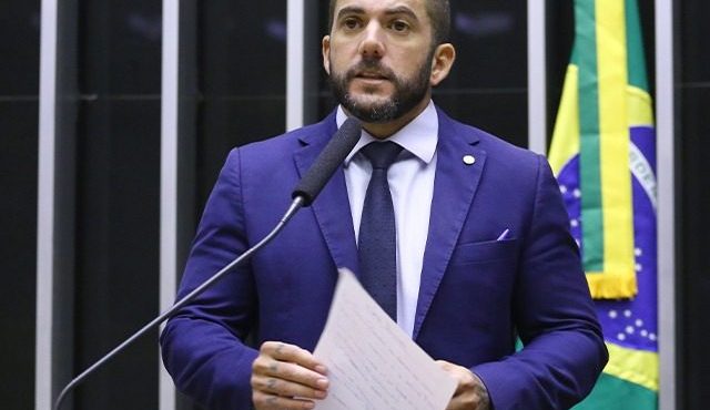 Carlos Jordy
