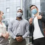 brasil registra covid | mato grosso máscara | Conforme nota técnica da Anvisa, a proteção facial é obrigatória em algumas situações e perfis específicos de pessoas | Foto: Reprodução/Freepik