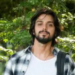 Foto de Rodrigo Simas, ator da TV Globo