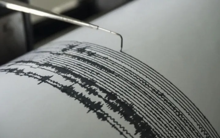 Terremoto de magnitude 5,6 atinge a Califórnia