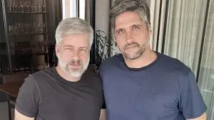 Foto da dupla Victor e Leo