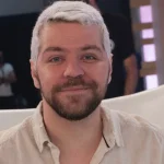 Foto do comediante Victor Sarro, novo contratado do SBT