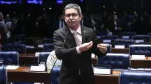 Randolfe Rodrigues se encontrou com Fernando Haddad e Rodrigo Pacheco | Foto: Jefferson Rudy/Agência Senado - governo lula - saidinhas