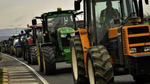 Agricultores União Europeia ue | Os agricultores da Itália estão a caminho de Roma para protestar em frente ao Parlamento | Foto: Reprodução/Twitter/X