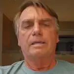 Bolsonaro | Dirigindo-se diretamente à Polícia Federal, Bolsonaro lembrou que enviar dinheiro ao exterior não é crime e que o fez, assim como demais brasileiros, por receio ‘da política e da economia’ do atual governo de esquerda | Foto: Reprodução/Vídeo/Jair Bolsonaro