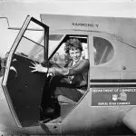 Amelia Earhart pretendia se tornar a primeira pilota a dar a volta ao mundo | Foto: Divulgação/Wikimedia