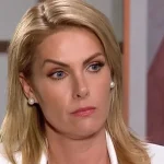 Foto da apresentadora Ana Hickmann em entrevista para a Record