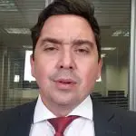 Foto do jornalista Cláudio Dantas