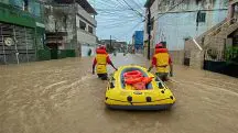 Recife pós-temporal: ruas alagadas, queda de árvores, falta de energia e aula remota