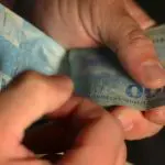 dinheiro salario renda