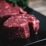 Existem trabalhos parecidos na medicina, mas a produção de carne sem abate ainda é um desafio | Foto: Reprodução/PXHere