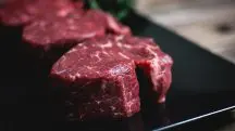 Existem trabalhos parecidos na medicina, mas a produção de carne sem abate ainda é um desafio | Foto: Reprodução/PXHere