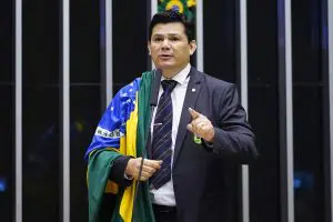 Gilvan da Federal defendeu Capitão Assumção e responsabilizou colegas da Câmara pela prisão de Daniel Silveira | Foto: Reprodução/Câmara dos Deputados
