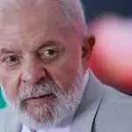 Presidente Lula com um semblante preocupado. Possível falência da Oi pode aumentar dívida pública