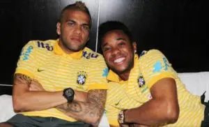 Robinho e Daniel Alves