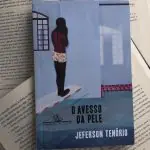 O Avesso da Pele, livro