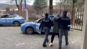 Polícia italiana prende suspeitos de planejarem ataque terrorista