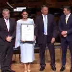 Michelle Bolsonaro recebe homenagem em São Paulo
