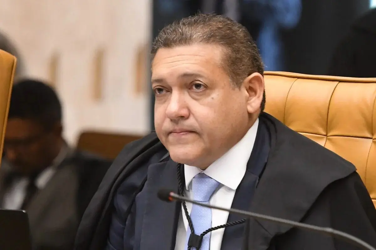 Kassio Nunes Marques, ministro do Supremo Tribunal Federal, negou o pedido de um habeas corpus coletivo aos presos do 8 de janeiro.