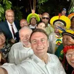 A primeira-dama, Janja, o presidente Lula e Emmanuel Macron, presidente de França | Foto: Reprodução/Instagram @emmanuelmacron