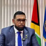 Mohamed Irfaan Ali foi interpelado sobre a emissão de carbono pela Guiana | Foto: Divulgação/Instituto Interamericano de Cooperação para a Agricultura