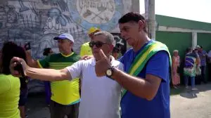 Reuters usa imagens de sósia de Bolsonaro
