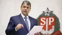 O governador Tarcísio de Freitas defendeu a Operação Verão, realizada pela Polícia Militar
