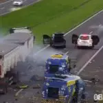 bandidos explodiram carros-fortes