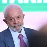Romero Jucá - O presidente Luiz Inácio Lula da Silva e o ministro de Minas e Energia, Alexandre Silveira, participam de Cerimônia no Palácio do Planalto para assinar a Medida Provisória das Energias Renováveis e da Redução dos Impactos Tarifários - 9/4/2024 | Foto: Ton Molina/FotoArena/Estadão Conteúdo