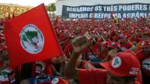 Cerca de 18 mil militantes participam da marcha de encerramento do 5º Congresso do MST - 14/6/2007 | Foto: Wilson Dias/Agência Brasil governo lula
