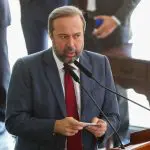 O ministro de Minas e Energia, Alexandre Silveira, ameaçou revogar a concessão da Enel
