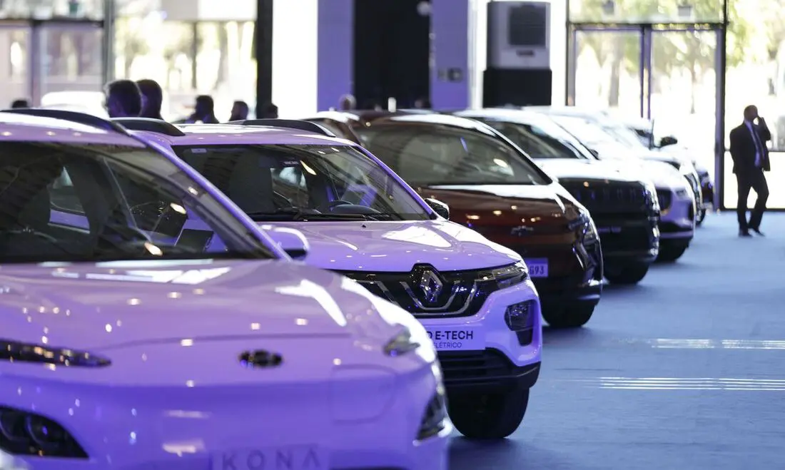 Produção de veículos cai 11,8% em março, mostra Anfavea