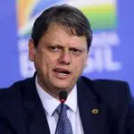 Tarcísio de Freitas deixa de lado eventuais planos de chegar à Presidência da República | Foto: Divulgação/Agência Brasil