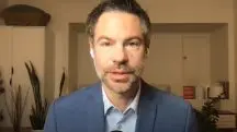 O jornalista Michael Shellenberger, durante entrevista ao jornal The Telegraph | Foto: Reprodução/The Telegraph/YouTube