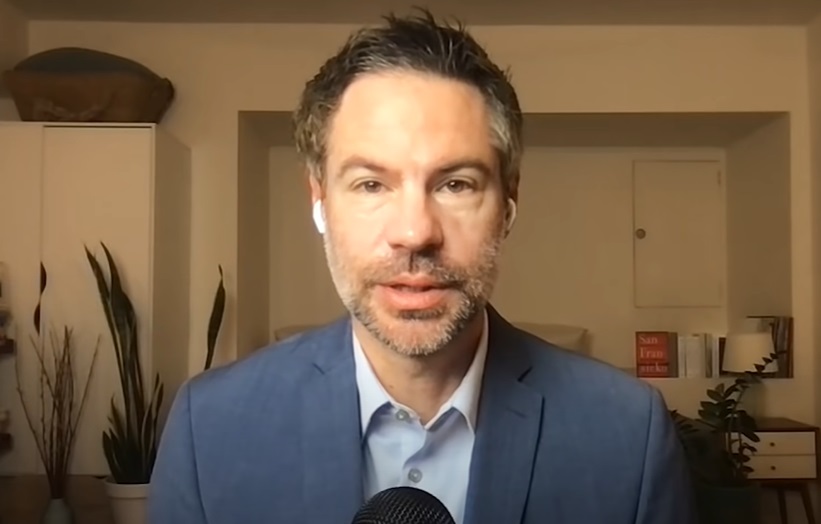 O jornalista Michael Shellenberger, durante entrevista ao jornal The Telegraph | Foto: Reprodução/The Telegraph/YouTube