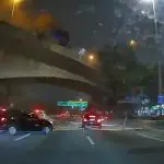 caminhão viaduto
