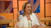 Foto de Cissa Guimarães no estúdio do Sem Censura